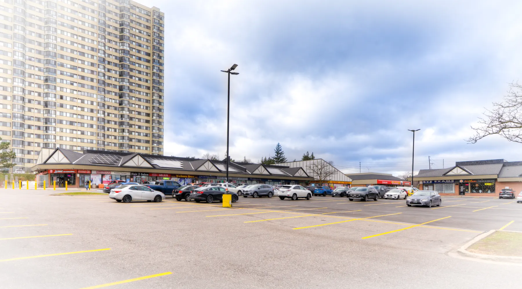 Dixie Plaza exterior